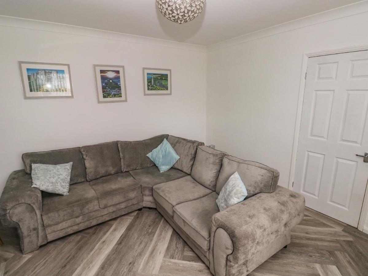 Vila Cwtch Ar Y Mor Burry Port Exteriér fotografie