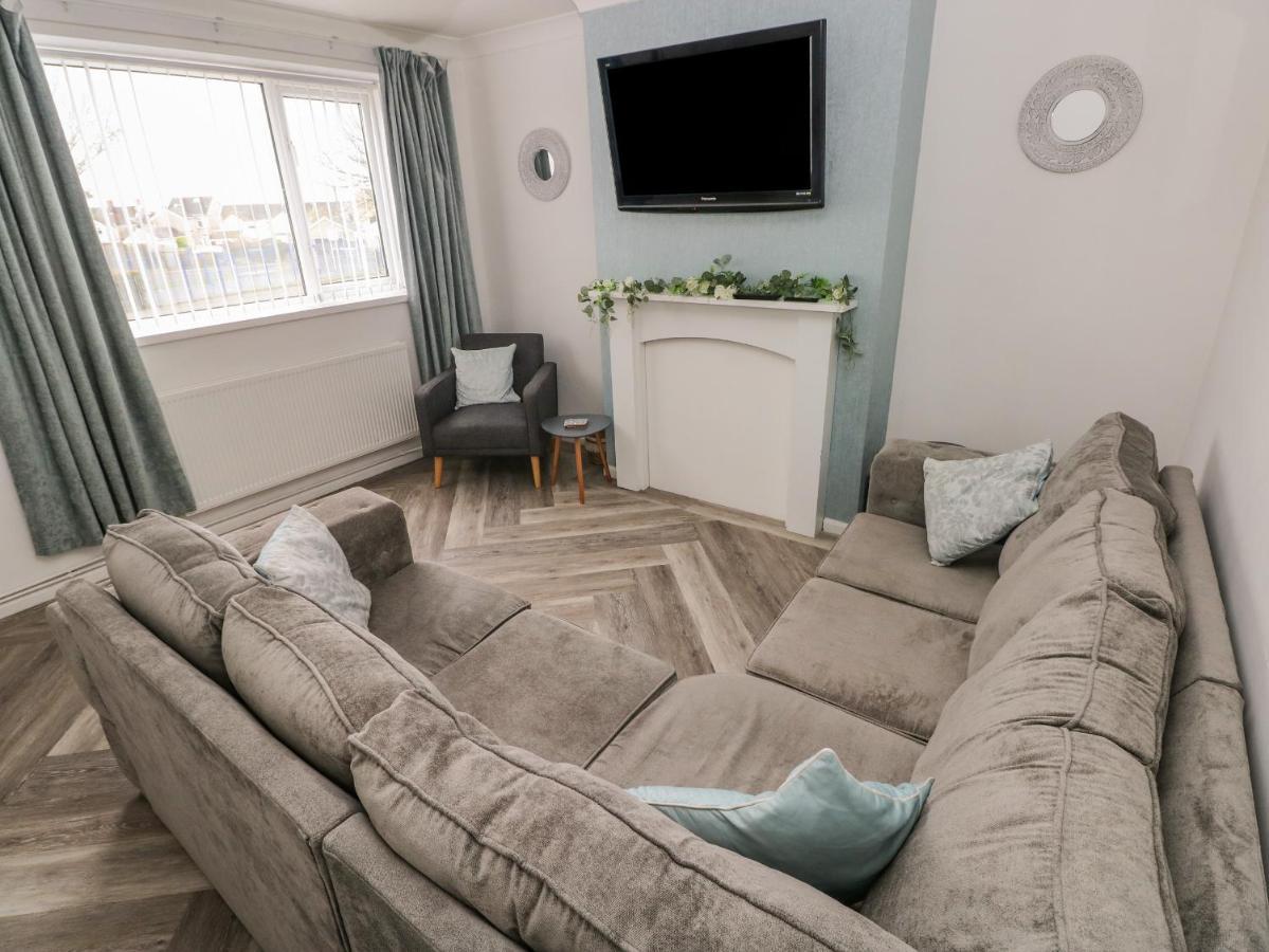 Vila Cwtch Ar Y Mor Burry Port Exteriér fotografie