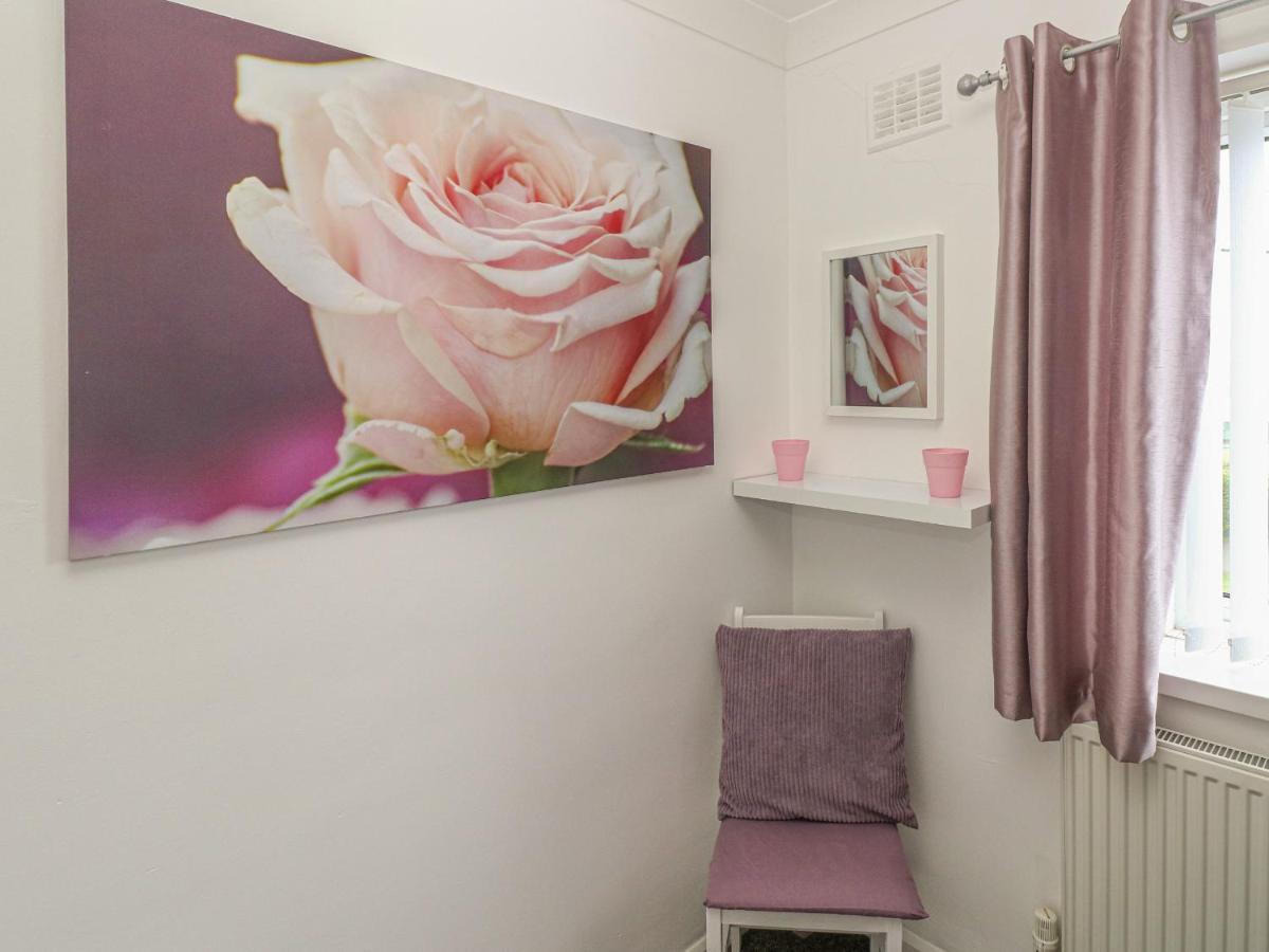 Vila Cwtch Ar Y Mor Burry Port Exteriér fotografie